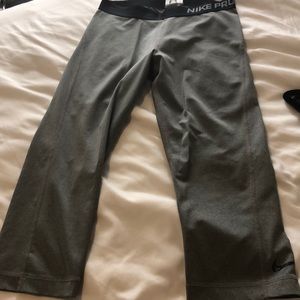 Nike pro grey leggings size M